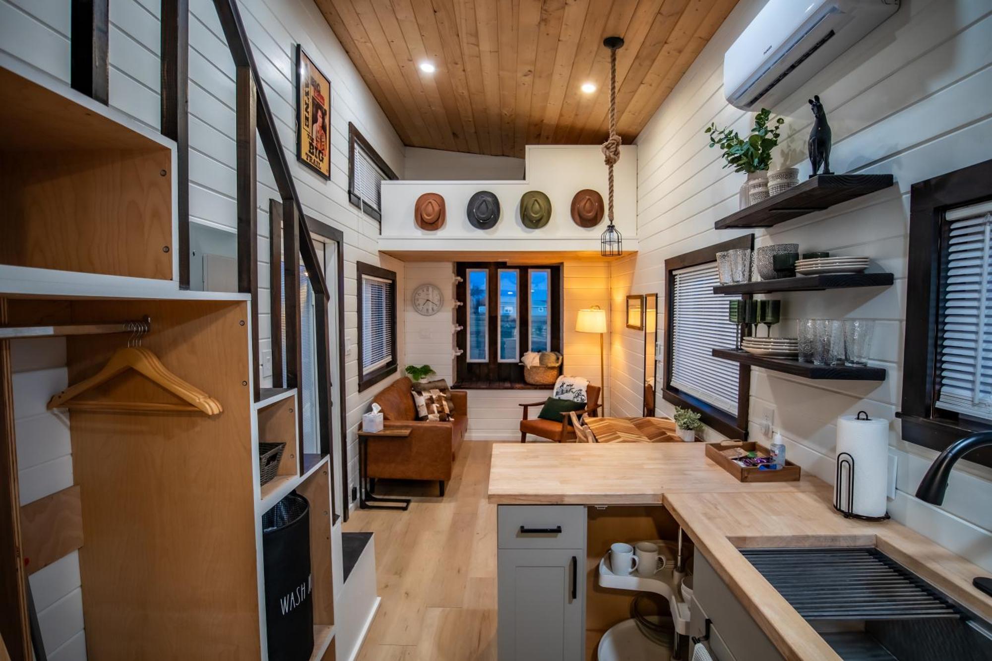 Unique Tiny Home Minutes From Downtown Елленсберґ Екстер'єр фото